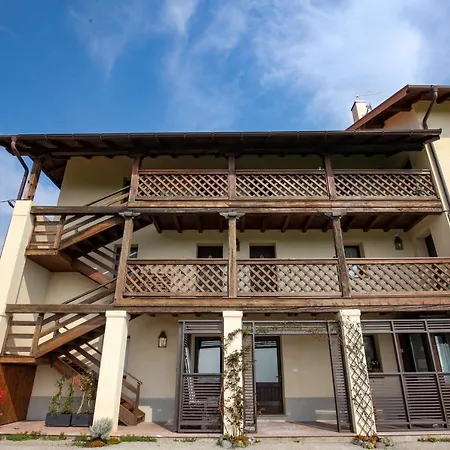 Viola Nature Retreat 3* Sois